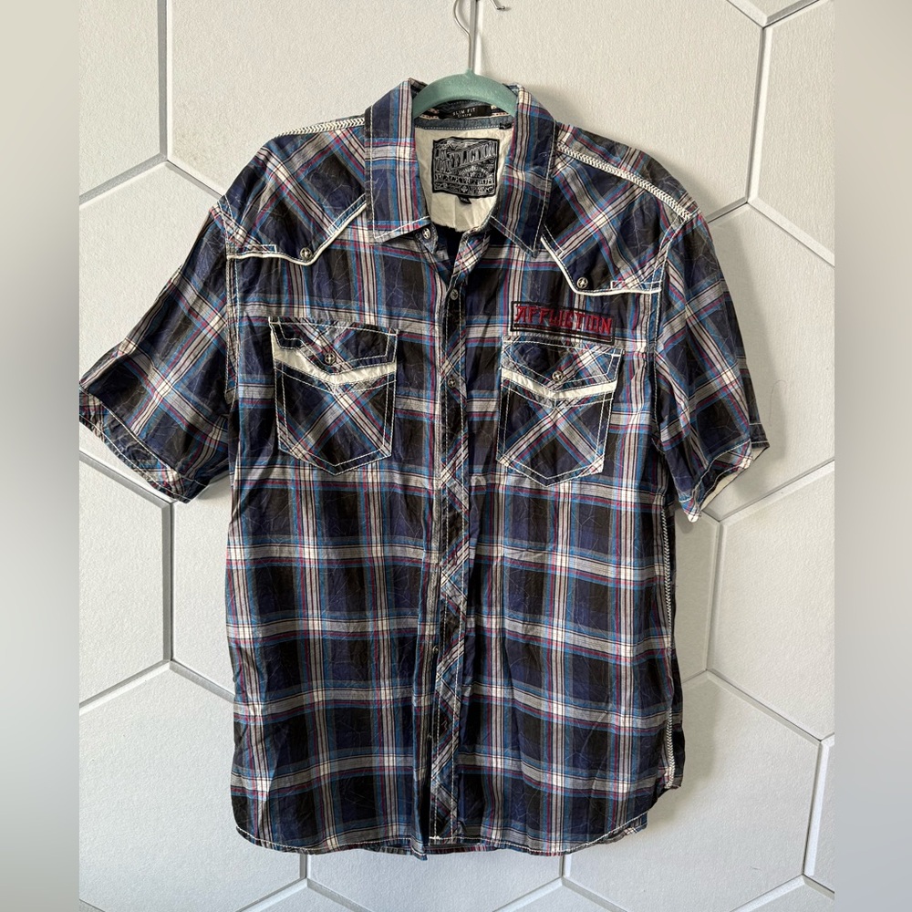 Men’s Affliction button up shirt